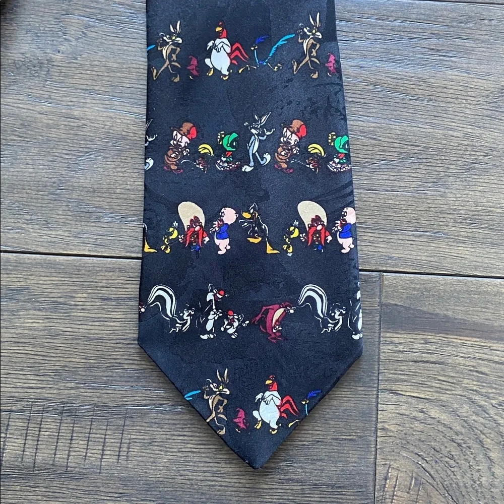 Looney Toons Character Patterned Tie